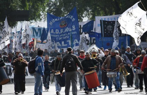 Macri lo hizo: inédita confluencia de sindicatos, movimientos y partidos contra el ajuste