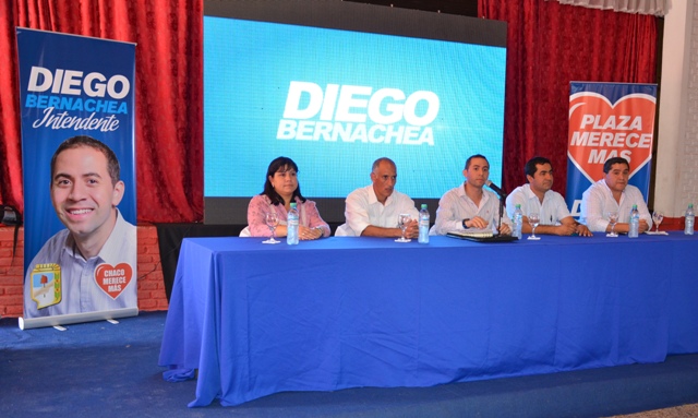 Diego Bernachea va por la intendencia de Presidencia de la Plaza