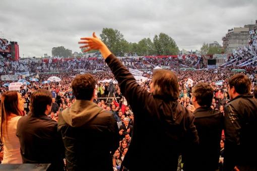 Un sondeo marca una alta intención de voto para Máximo Kirchner