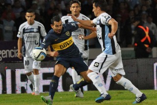 Boca luchó más de la cuenta y venció a Belgrano para seguir en la punta