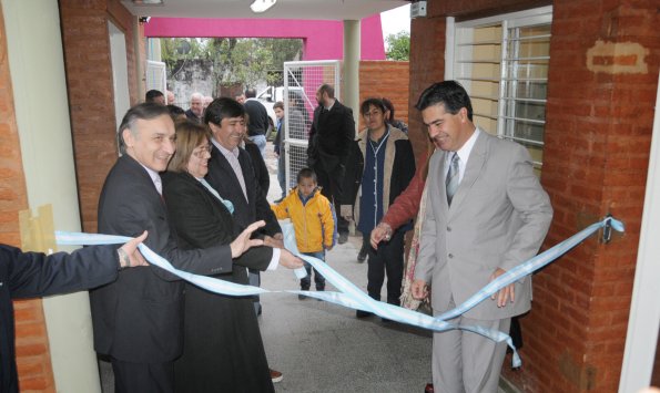 Capitanich inauguró la ampliación y refacción del Jardín de Infantes Nº 180 de villa Don Andrés