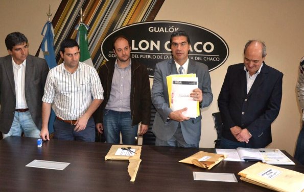 Abrieron los sobres de licitación para la construcción de 500 viviendas más en Sáenz Peña