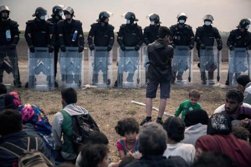 Hungría advierte a los refugiados que habrá “acciones severas” si buscan entrar a sus fronteras