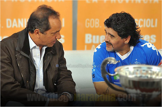 Maradona respaldó a Scioli y Zannini: “Este domingo estoy con ustedes”