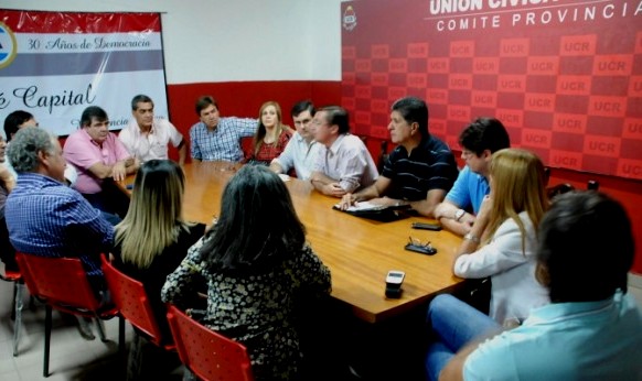 Coparticipación: la UCR pide que los nuevos fondos vayan a salarios