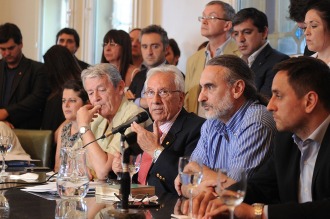Diputados del FpV no asistirán a la jura de Macri y rechazan el fallo de Servini
