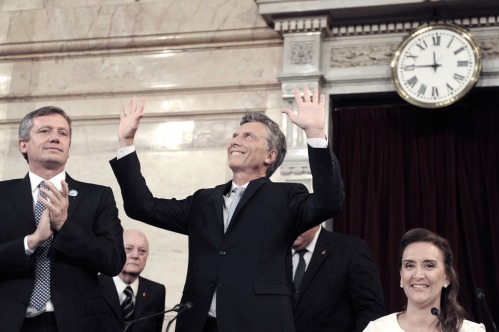 Macri juró y se comprometió a trabajar “incansablemente” para que los argentinos vivan mejor