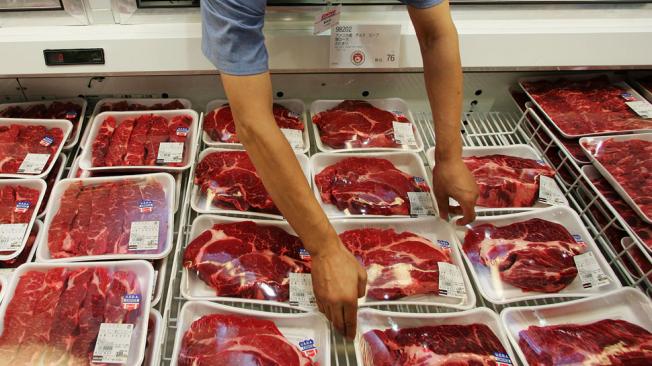 Para el ministro de Agroindustria “el precio de la carne bajó casi 10% en las últimas semanas”