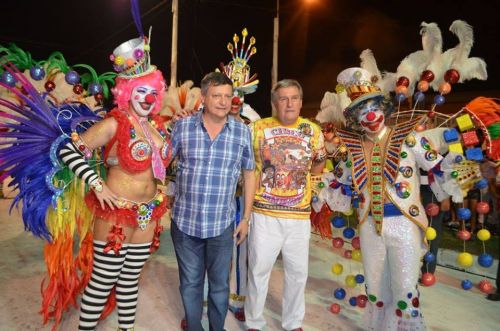 En Villa Ángela, Peppo aseguró que los carnavales fortalecen la identidad regional