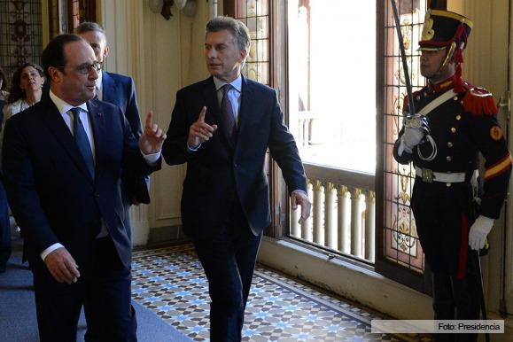 Macri recibió a Hollande: “Es el momento de profundizar nuestra relación”