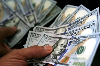 El dólar acumuló una suba del 9% en los primeros meses del año