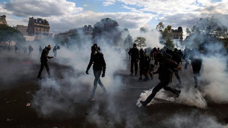 Nuevos incidentes en el final de una manifestación de los “indignados” en París