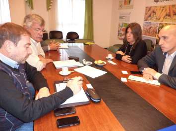 El Gobierno y la firma Danone Argentina reactivarán emprendimiento citrícola en Pampa del Indio