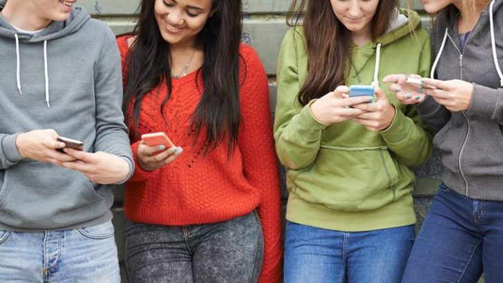 Los jóvenes se van de Facebook a Snapchat, Twitter e Instagram