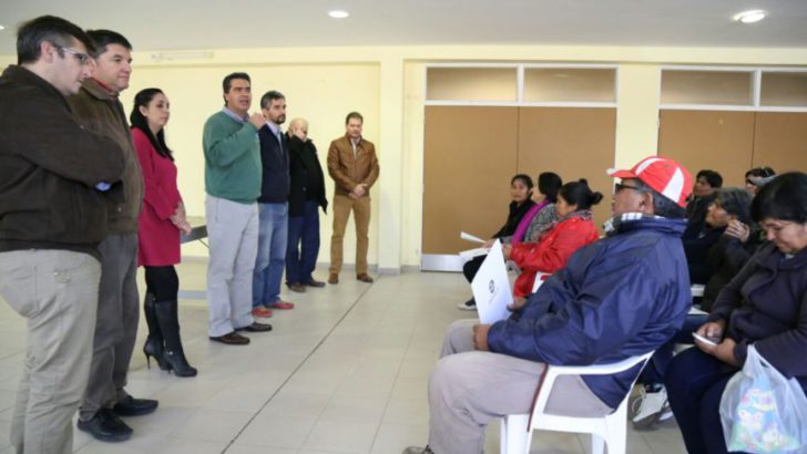 El Municipio entregó títulos de propiedad a vecinos de los barrios Chelliyí y Camalote
