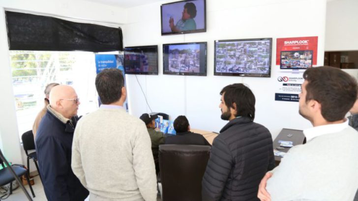 Prevención y seguridad: la guardia Comunitaria y el centro de video vigilancia trabajan en la Bienal