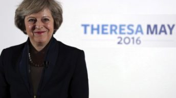 Tras el Brexit y la salida de Cameron, May asume como primera ministra