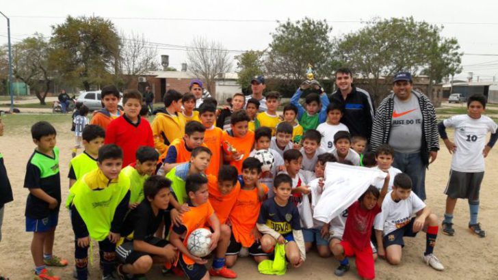 Mes del Niño: fútbol infantil en el barrio Valussi