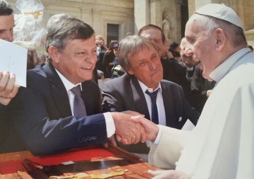 Peppo participará de una misa privada con el Papa Francisco