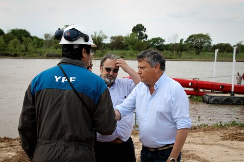 Puerto Barranqueras: Peppo verificó el dragado en el riacho