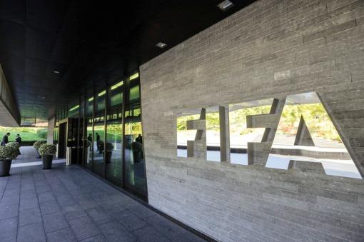 Claudio Tapia fue retirado del Consejo de la FIFA