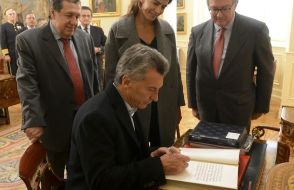Macri arranca la agenda oficial en España 1