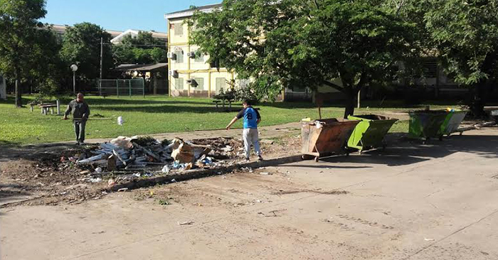 El municipio refuerza la recolección de residuos en barrios que cuenten con contenedores