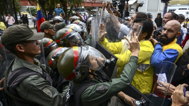 Venezuela: culpan a la oposición por las últimas muertes