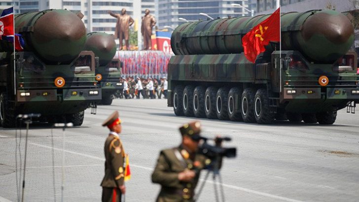 El vice de EE.UU. pidió “aplicar más presión a Corea del Norte”