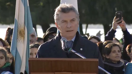En Rosario, Macri dijo que “el país ha comenzado a crecer”