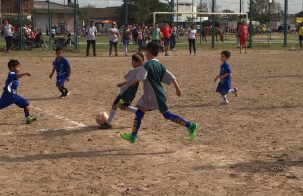 Comenzó la Liga Barrial de Fútbol Infantil, edición 2017 1