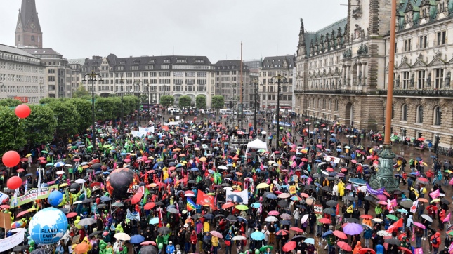 Por tierra, agua y aire, la protesta contra el G20 toma Hamburgo