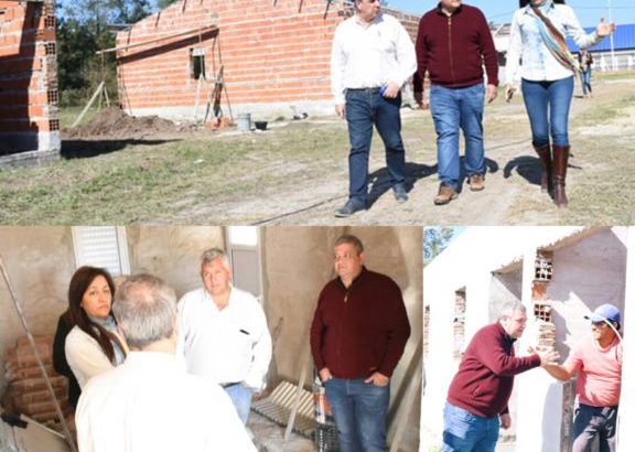 Santa Sylvina: el presidente del Ipduv recorrió viviendas en construcción