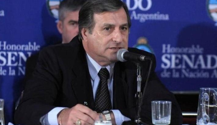 De forma “indeclinable”, Rozas renunció a la presidencia del interbloque Cambiemos en el Senado