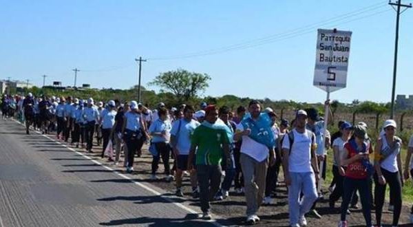 Unas 200.000 personas participaron de la peregrinación juvenil a Itatí