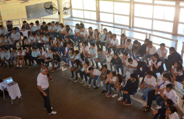 Alumnos de la escuela Nº 383 participaron de la charla de concientización de Sameep