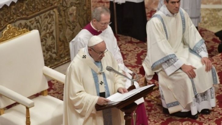 Año nuevo: el Papa Francisco pidió una Iglesia “humilde”