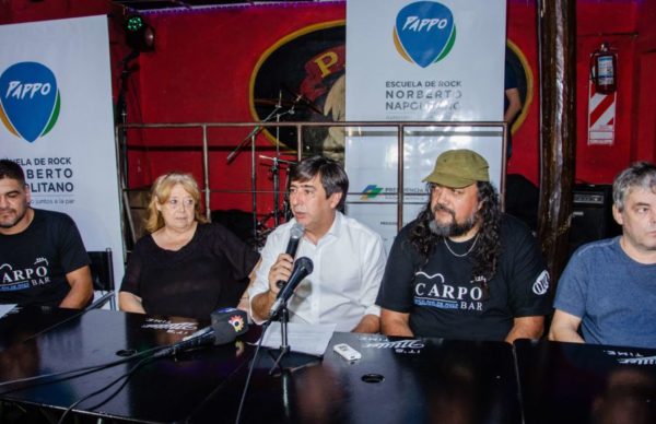 Gustavo Martínez y la hermana de Pappo abrieron una escuela gratuita de rock en Resistencia 1