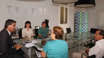 Villa Ercilia: Capitanich y la Comisión Vecinal analizaron las obras de pavimento