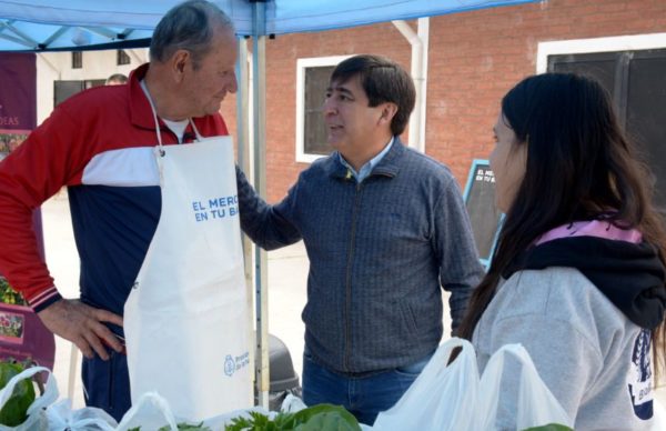 Concejo: El Mercado en tu Barrio llegó a los vecinos del Vial 1
