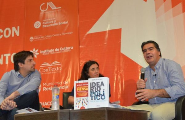 Capitanich presentó su nuevo libro: Ideario Político para la transformación