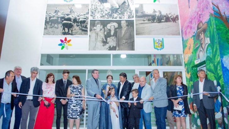 Con el acompañamiento del Gobierno provincial, Villa Berthet celebró sus 87 años