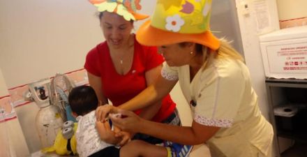 Salud inició las actividades de la Semana de Vacunación de las Américas