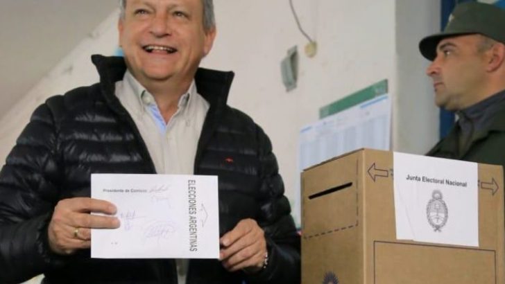 Peppo votó en Villa Ángela y afirmó que “las familias esperan un país mejor”