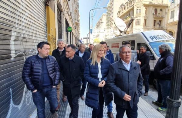 Intendentes del PJ bonaerense piden a Vidal que refuerce las partidas alimentarias