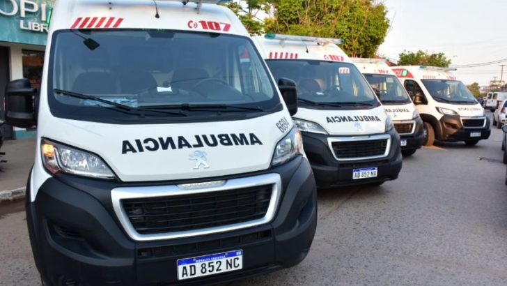 Peppo entregó cinco nuevas ambulancias para fortalecer el sistema sanitario provincial