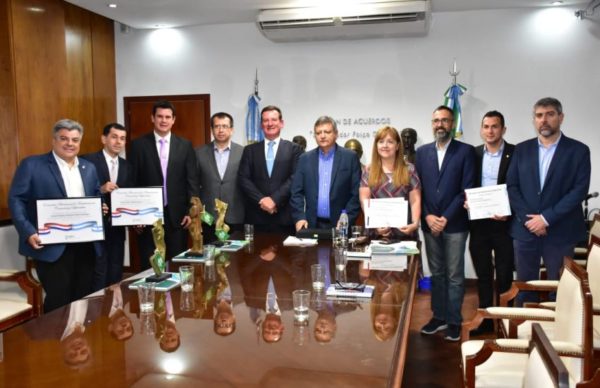 Encuentro binacional para el fortalecimiento comercial y diplomático con Paraguay 1