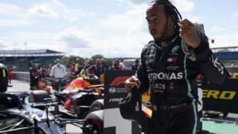 Hamilton “pole” y récord en la F1