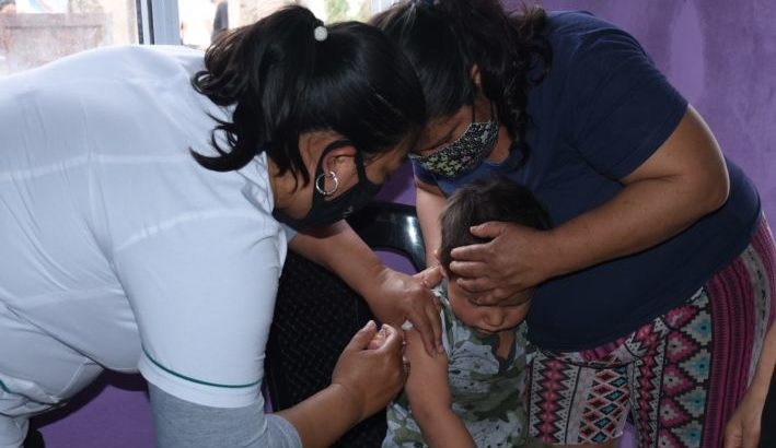 “Las vacunas, mi mejor protección”: se concretó la segunda jornada de vacunación para niños, niñas y adolescentes en el barrio Zampa