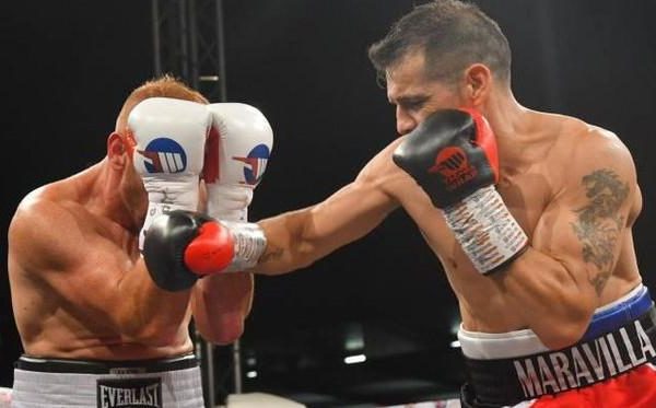 "Maravilla" Martínez ganó en su regreso al boxeo 1